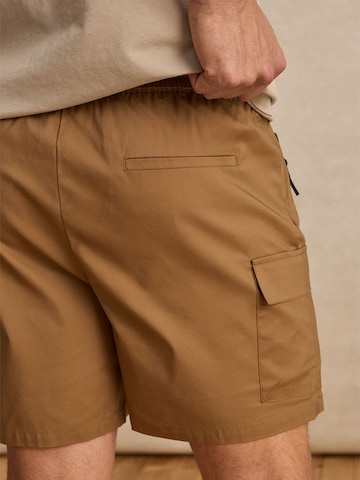 regular Pantaloni cargo 'Marten' di DAN FOX APPAREL in marrone