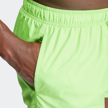 ADIDAS PERFORMANCE Sportbadehose in Grün