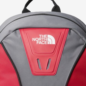 THE NORTH FACE Backpack in Grey