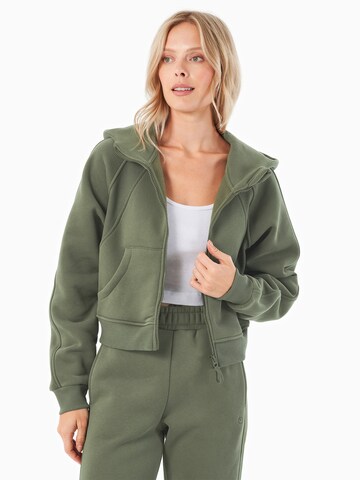 Organication Sweatjacke in Grün