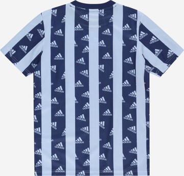 ADIDAS SPORTSWEAR - Camisa funcionais 'Brand Love Allover Print' em azul
