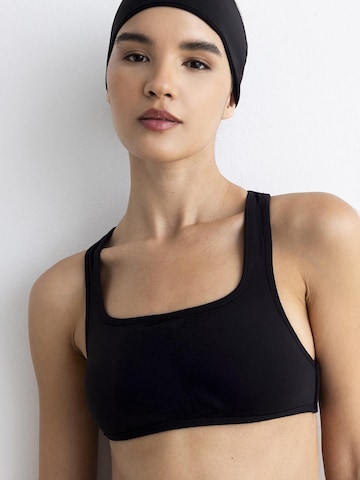MyLibi Sporttop 'Chloe Basic Black'‌‌‌‌‌‌‌‌‌ in Schwarz
