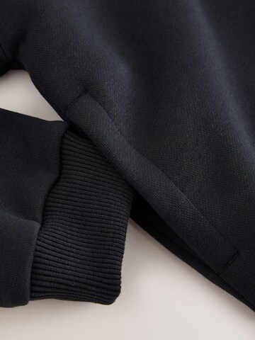 Next Sweatshirt i svart