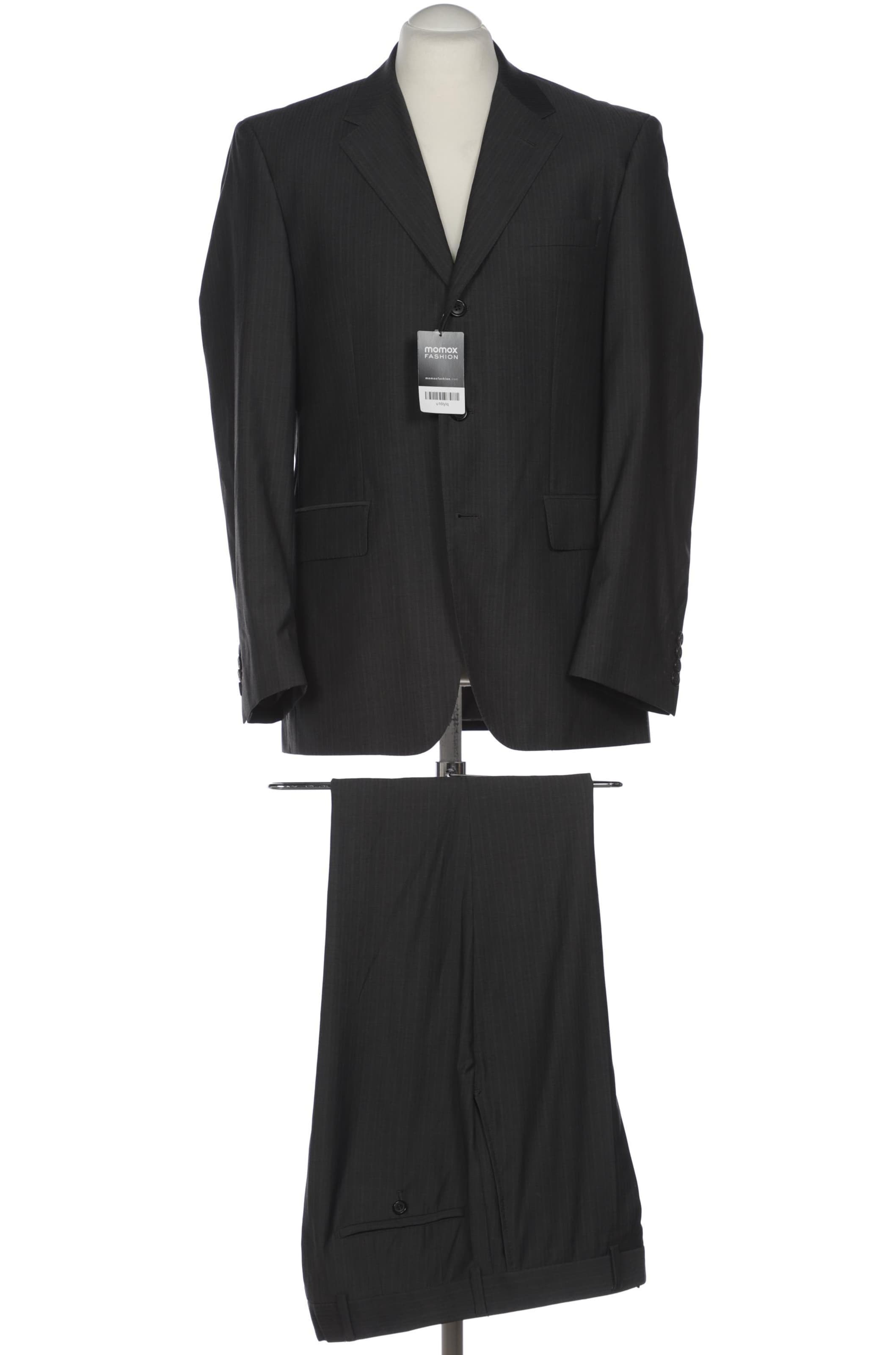 BOSS Black Suit in M-L in Grey: front