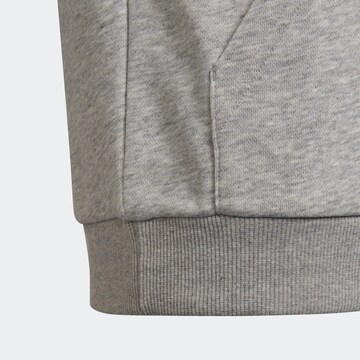 ADIDAS SPORTSWEAR Sweatshirt in Grau