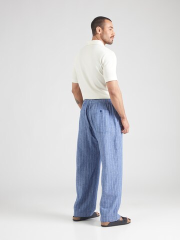 Abercrombie & Fitch Baggy Pants in Blue