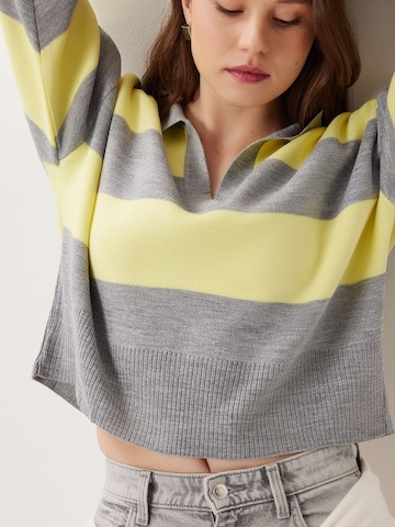 Happiness İstanbul Trui in Geel