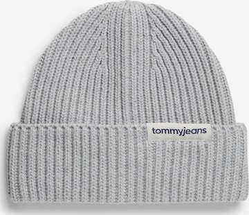 Tommy Jeans Pipo värissä harmaa: etupuoli