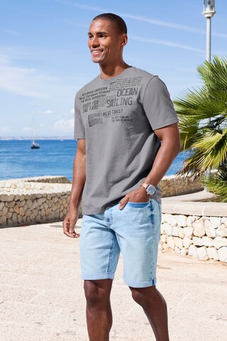 JOHN DEVIN T-Shirt in Grau