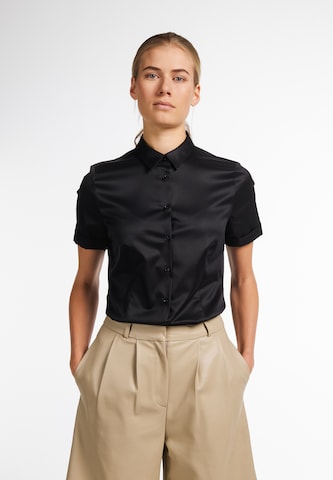 ETERNA Blouse in Zwart: voorkant