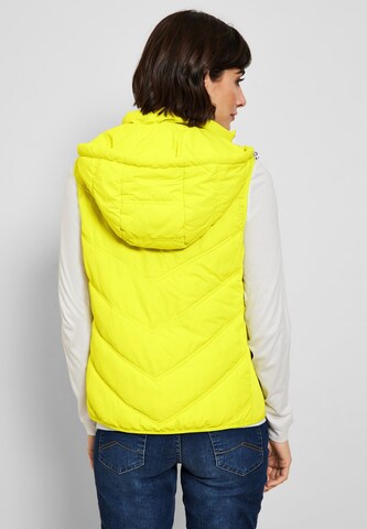 CECIL Vest in Yellow