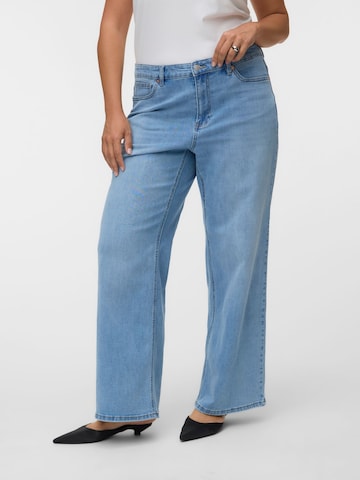 Vero Moda Curve - Ropa ancha Vaquero 'VMCOLIVIA' en azul: frente