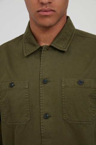 BLEND Comfort fit Button Up Shirt 'AVINO' in Green