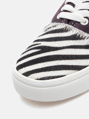 VANS Sneaker 'Authentic' in Lila