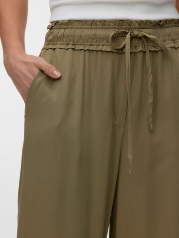 VERO MODA Regular Trousers in Green