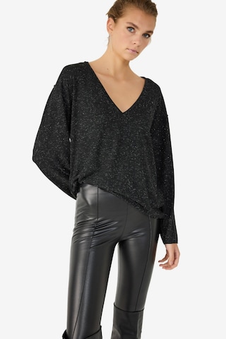 No Matter What Pullover in Schwarz: Vorderseite