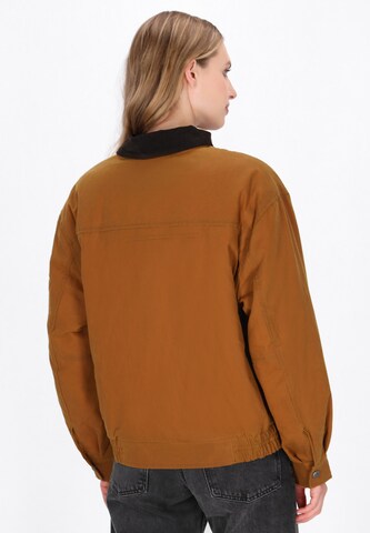Veste mi-saison DreiMaster Vintage en beige