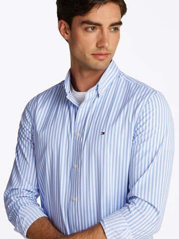 Coupe regular Chemise TOMMY HILFIGER en bleu