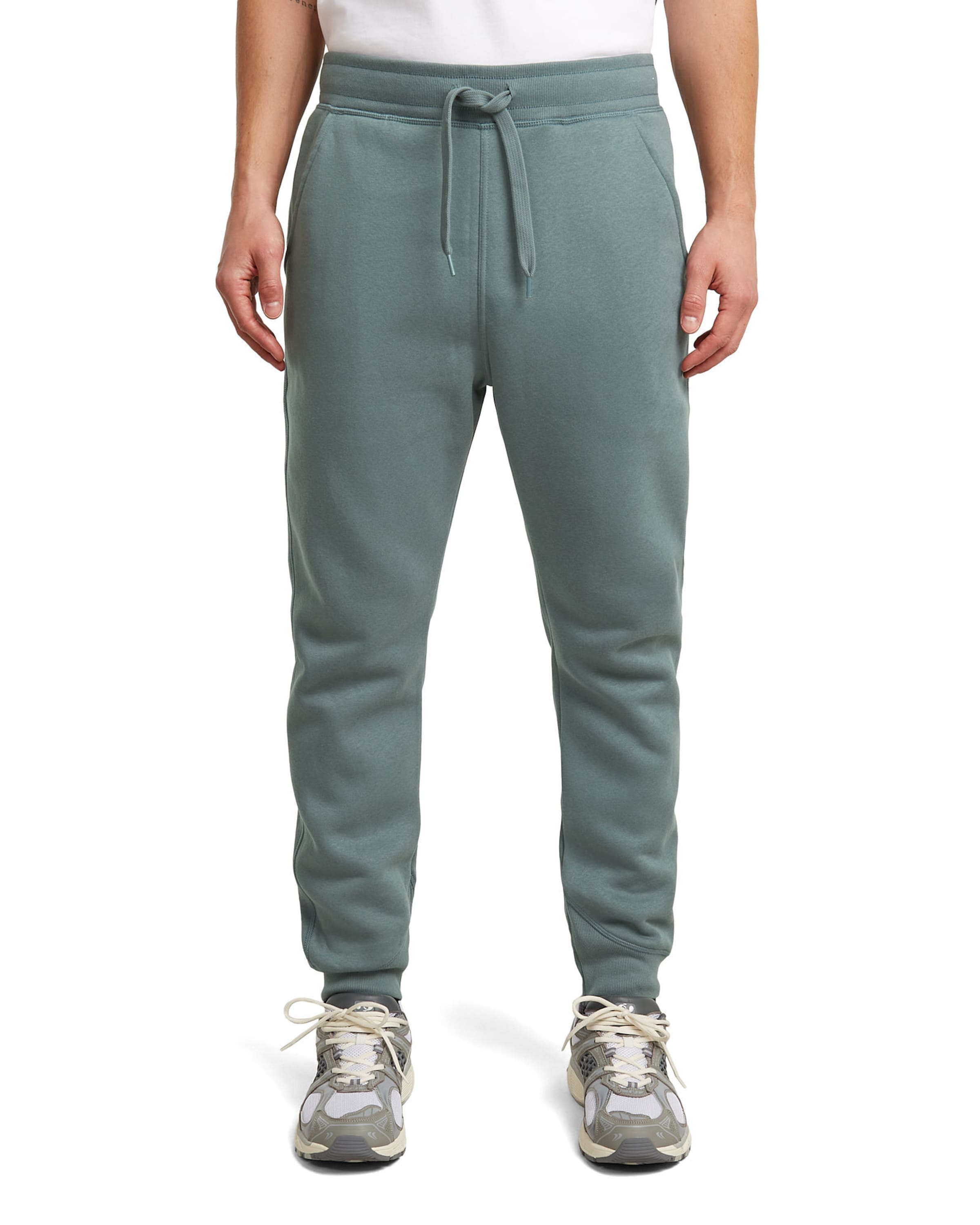 G-STAR Tapered Trousers 'Type C' in Green: front
