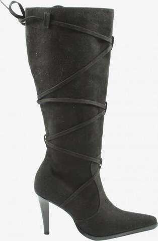 Young Fashion Dress Boots in 38 in Black: front