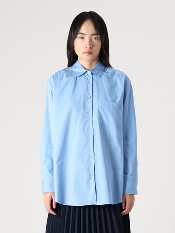 HUGO Blouse in Blue: front