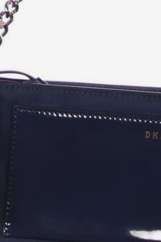 DKNY Handtasche klein Leder One Size in Blau
