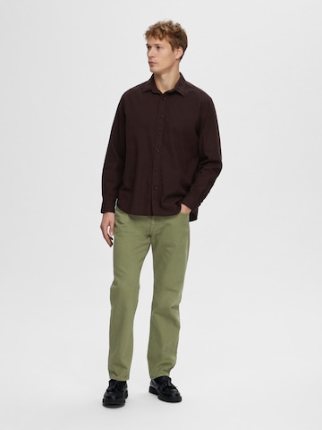 SELECTED HOMME Regular Fit Skjorte i brun