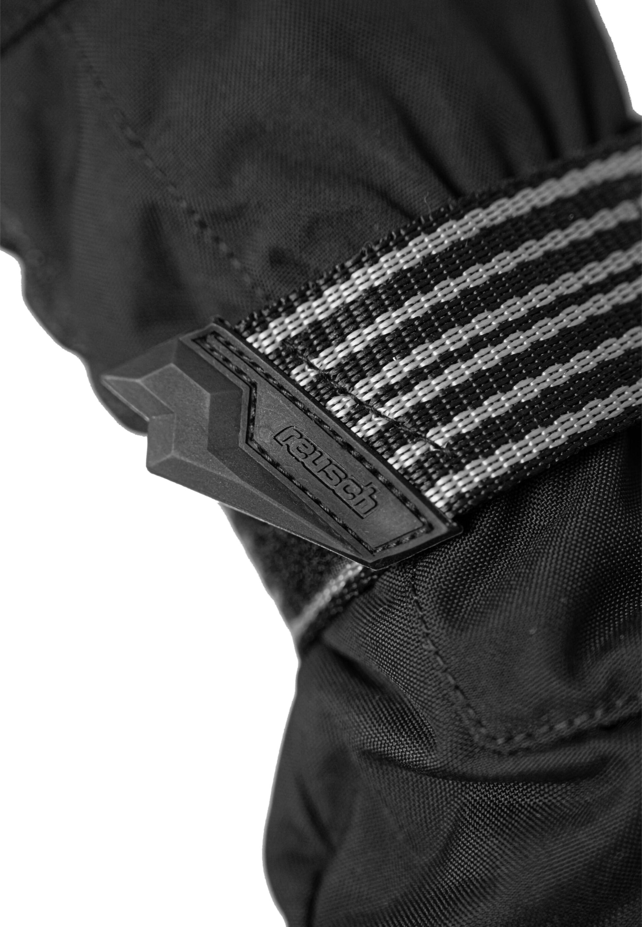 REUSCH Sports gloves 'Sweeber III' in Black