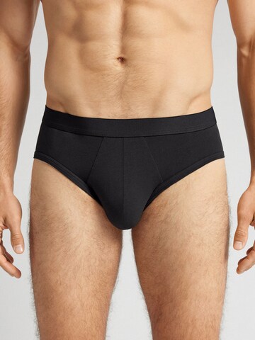 IUMAN Intimissimi Uomo Slip in Schwarz: Vorderseite