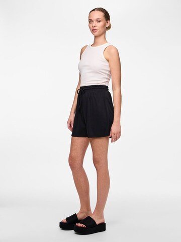 Regular Pantalon 'PCAnora' PIECES en noir