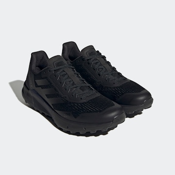 Chaussure de course 'Agravic Flow 2.0' ADIDAS TERREX en noir