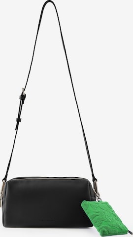 Sac à bandoulière 'Color Kiss' FREDsBRUDER en noir : devant