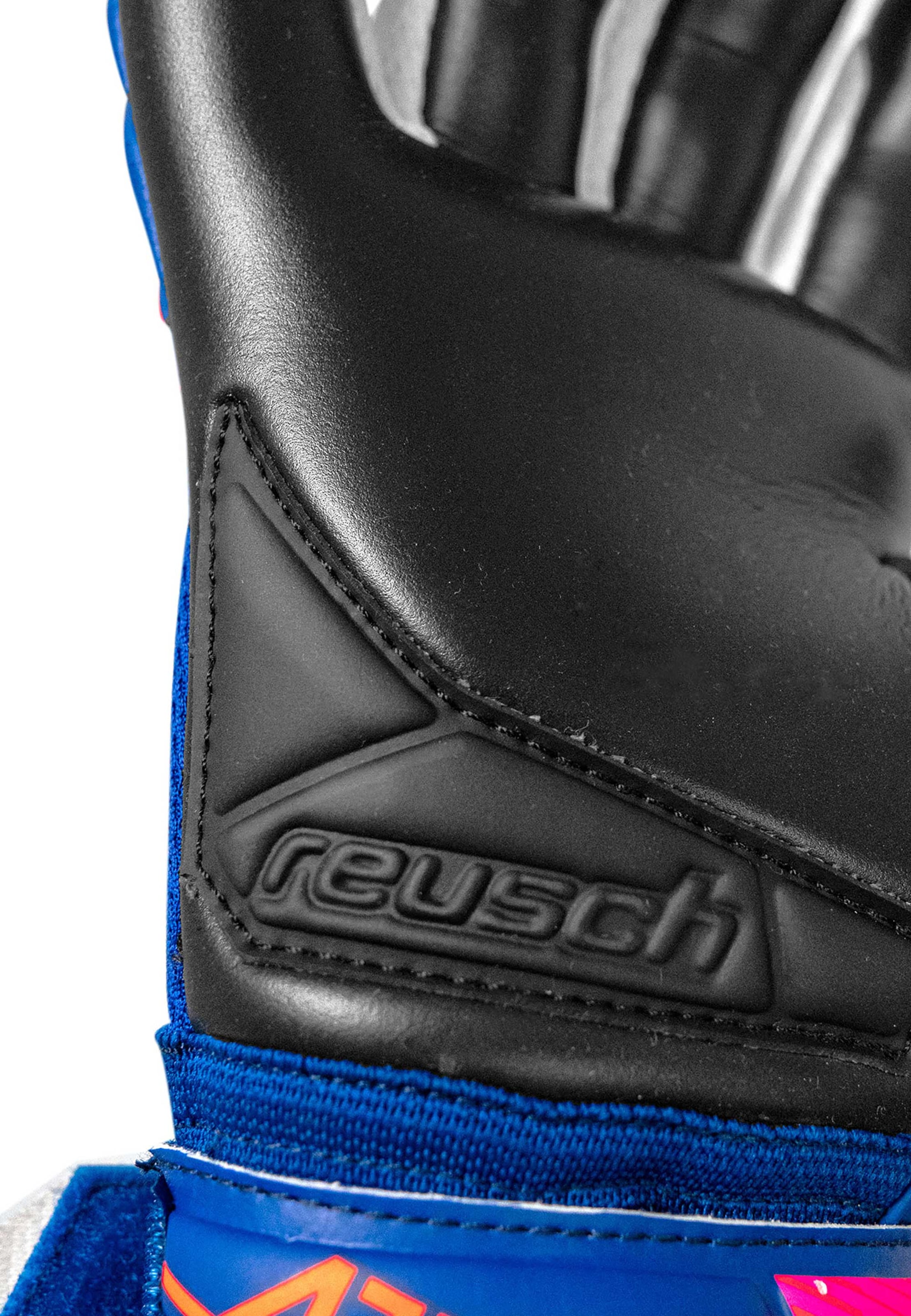 REUSCH Sports gloves 'Attrakt Infinity Evolution NC' in Blue