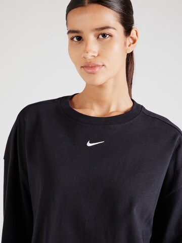 Nike Sportswear Shirt in Schwarz