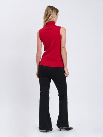 Influencer Knitted Top in Red