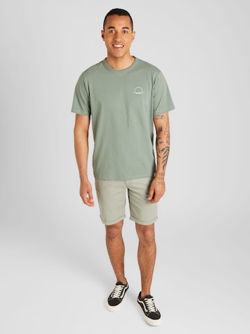 T-Shirt NOWADAYS en vert