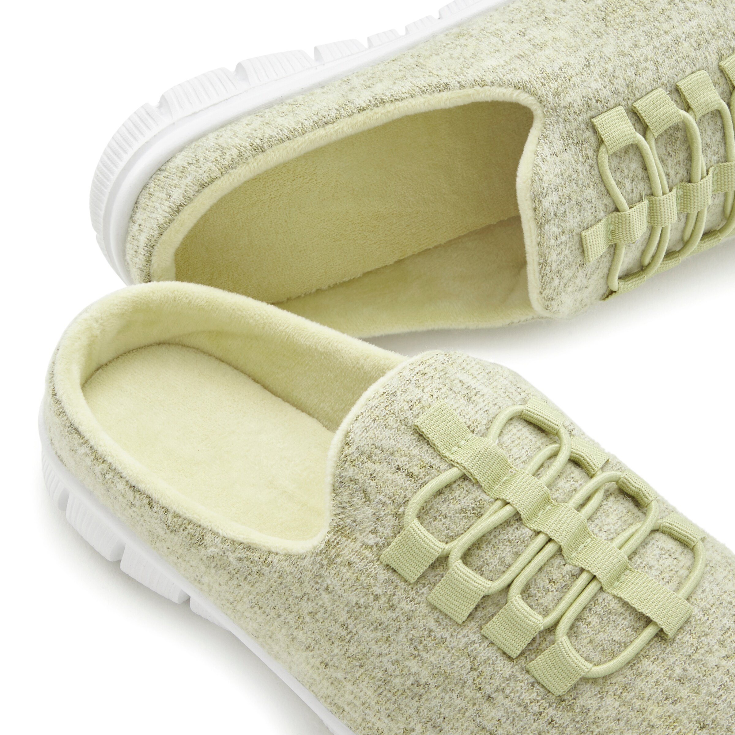 VIVANCE Slippers in Green