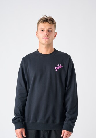 Cleptomanicx Sweater in Black: front