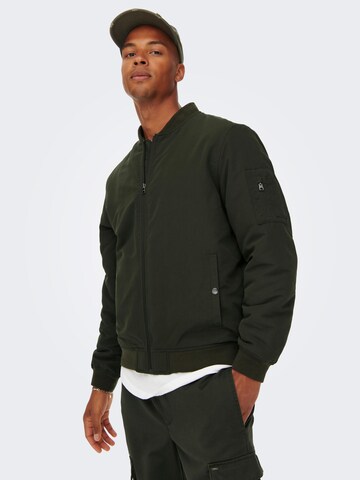 Coupe regular Veste mi-saison 'Jack' Only & Sons en vert