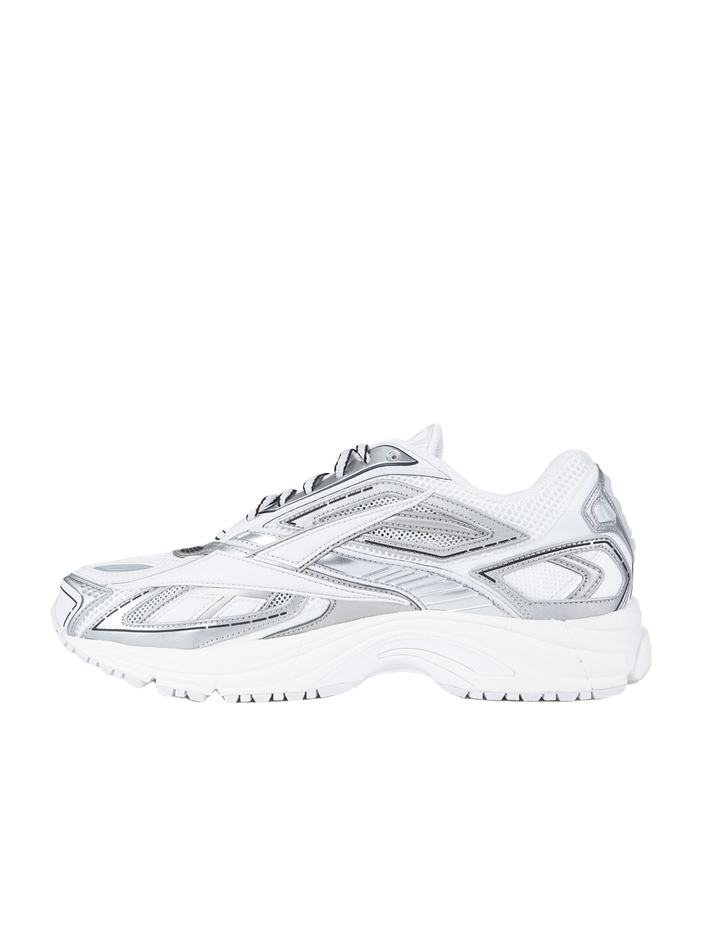 Baskets basses Reebok en argent : devant