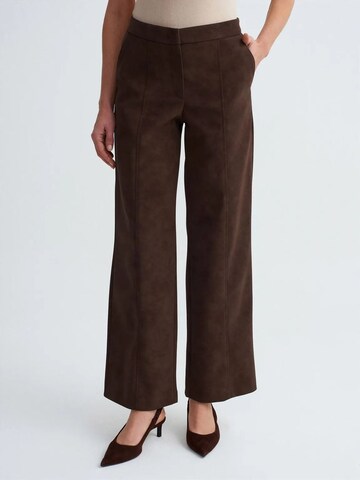 Dilvin Wide leg Pants in Brown