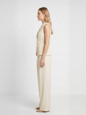 Opal Studio Vest ' Sassi ' in Weiß