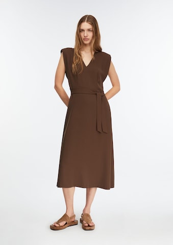 COMMA Kleid in Braun: Vorderseite