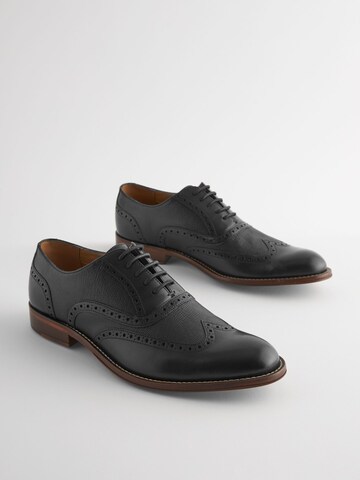 Chaussure à lacets Next en noir