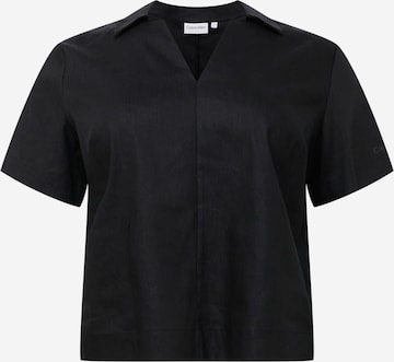Bluză de la Calvin Klein Curve pe negru: față