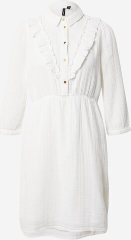 Robe-chemise VERO MODA en blanc : devant