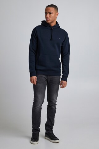 11 Project Sweatshirt 'Hardo' in Blau