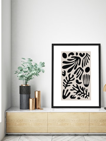 Liv Corday Image 'Botanical Beige' in Black