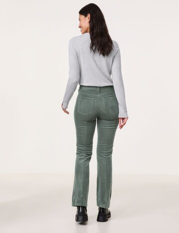 GERRY WEBER Flared Hose 'Mar꞉lie' in Grün