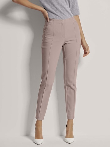 Coupe slim Pantalon MADELEINE en rose : devant